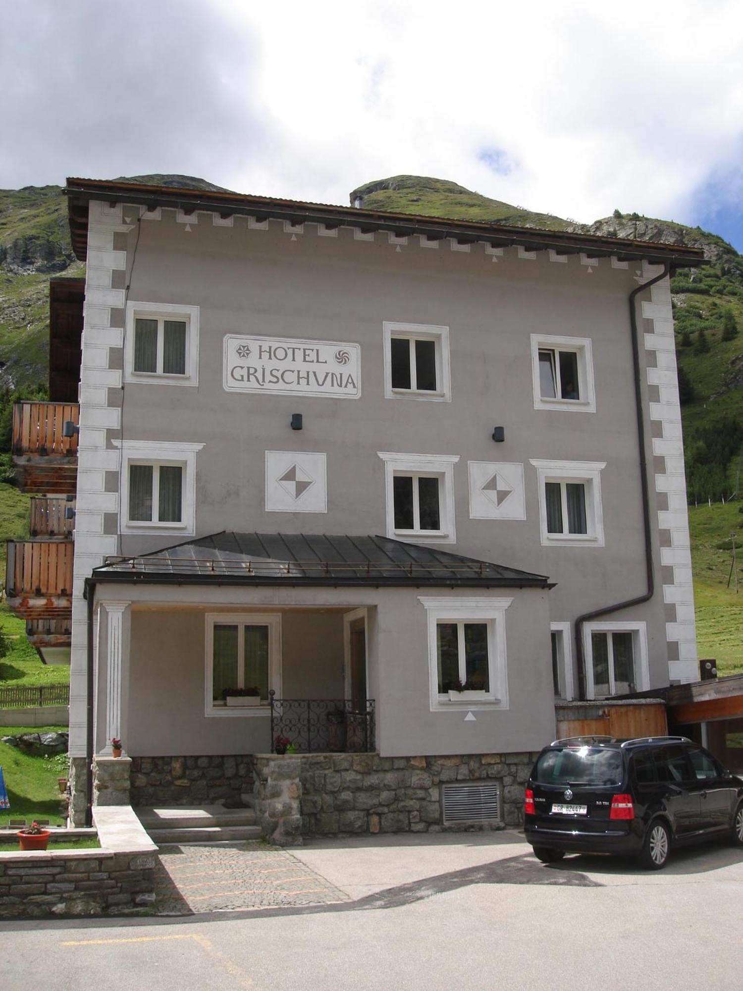 Hotel Grischuna بيفيو المظهر الخارجي الصورة
